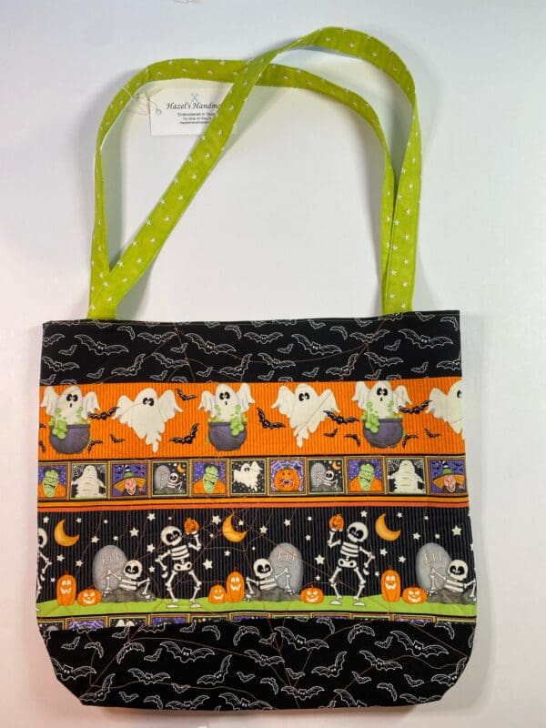 Halloween Quilted Tote Bag - Image 3